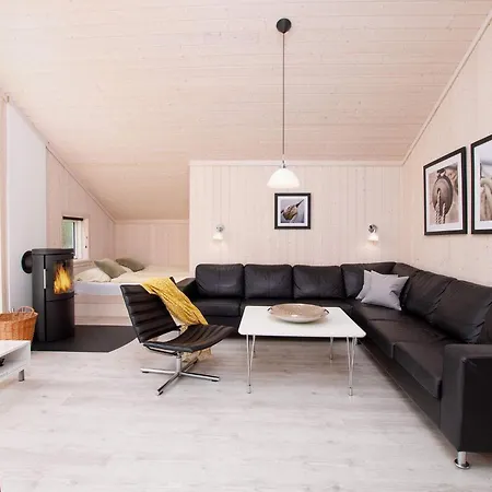 Baltic Escape For Large Groups Tatil Evi